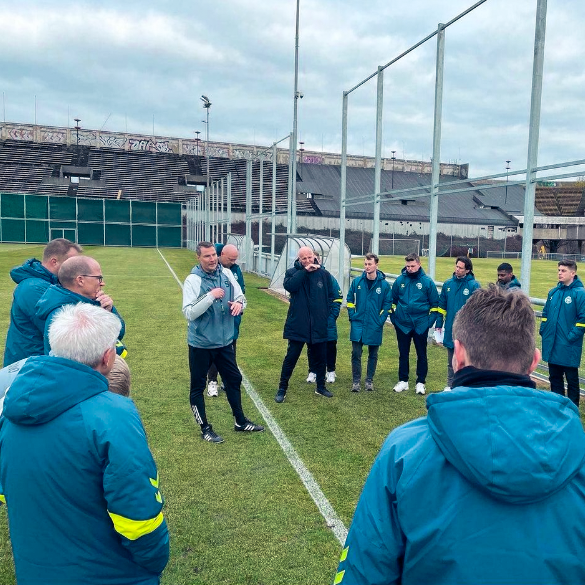 U17- og U15 cheftrænere på UEFA A studietur til Sparta Prag